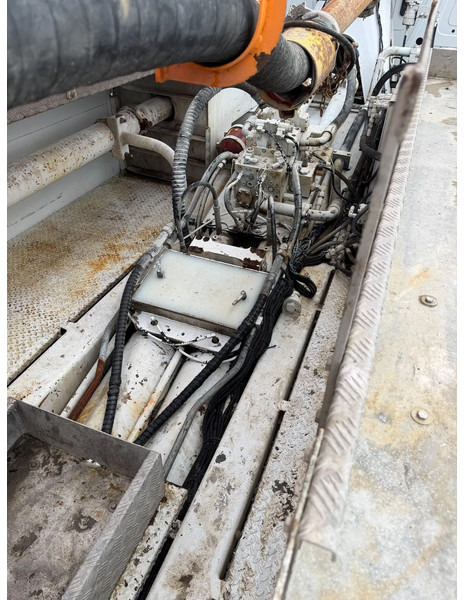 Camion pompe Mercedes-Benz Arocs 2236 PUMI/BETONPOMP!!BETONPUMPE 2017!!SERMAC 4Z27!! only 862 hours!!: photos 19 Camion pompe Mercedes-Benz Arocs 2236 PUMI/BETONPOMP!!BETONPUMPE 2017!!SERMAC 4Z27!! only 862 hours!!: photos 19