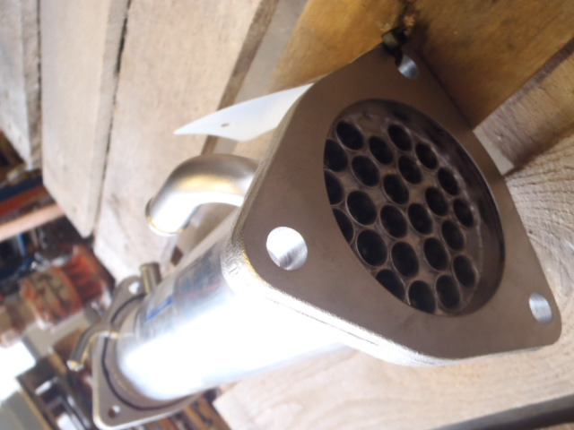 Case 8976067182 - 87646089 - Refroidisseur EGR pour Machine agricole: photos 2 Case 8976067182 - 87646089 - Refroidisseur EGR pour Machine agricole: photos 2