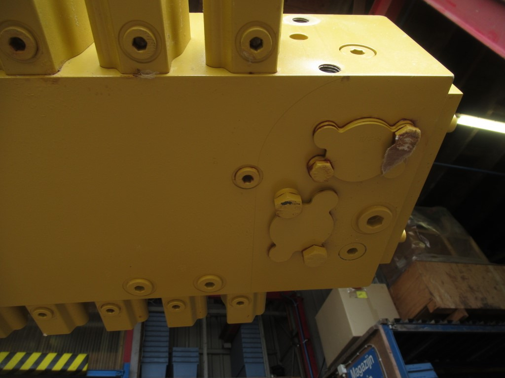 Caterpillar 3969645 - Valve hydraulique pour Engins de chantier: photos 5 Caterpillar 3969645 - Valve hydraulique pour Engins de chantier: photos 5