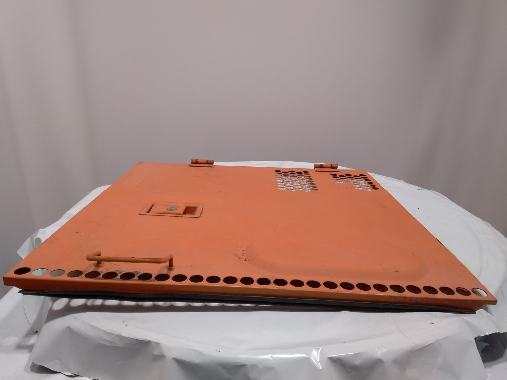 Hitachi ZX180LC-3 - 8105381 - Portière et pièces pour Engins de chantier: photos 3 Hitachi ZX180LC-3 - 8105381 - Portière et pièces pour Engins de chantier: photos 3