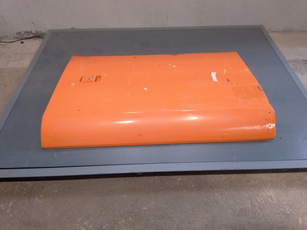 Hitachi ZX350-5B - - Portière et pièces pour Engins de chantier: photos 1 Hitachi ZX350-5B - - Portière et pièces pour Engins de chantier: photos 1