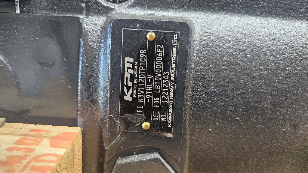 Kobelco LB10V00006F2R - LB10V00006F1 - Pompe hydraulique pour Engins de chantier: photos 2 Kobelco LB10V00006F2R - LB10V00006F1 - Pompe hydraulique pour Engins de chantier: photos 2