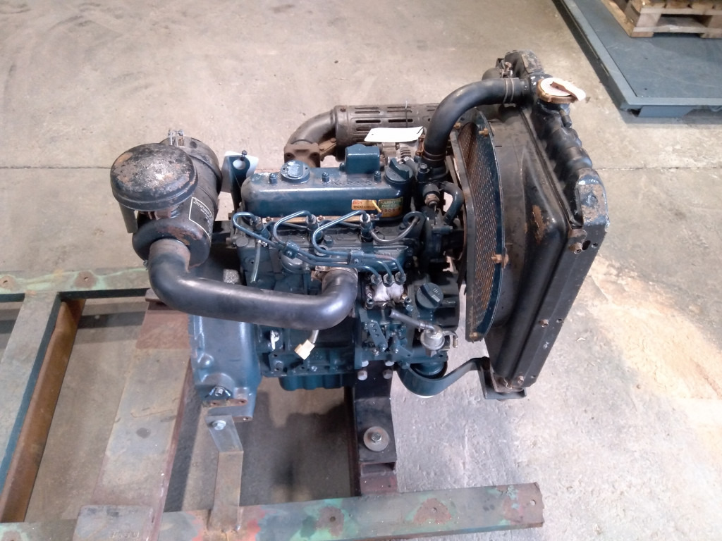 Kubota D905 - - Moteur pour Engins de chantier: photos 3 Kubota D905 - - Moteur pour Engins de chantier: photos 3