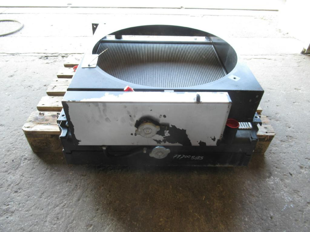 New Holland YN05P00034S001 - 87339771 - Radiateur pour Engins de chantier: photos 1 New Holland YN05P00034S001 - 87339771 - Radiateur pour Engins de chantier: photos 1