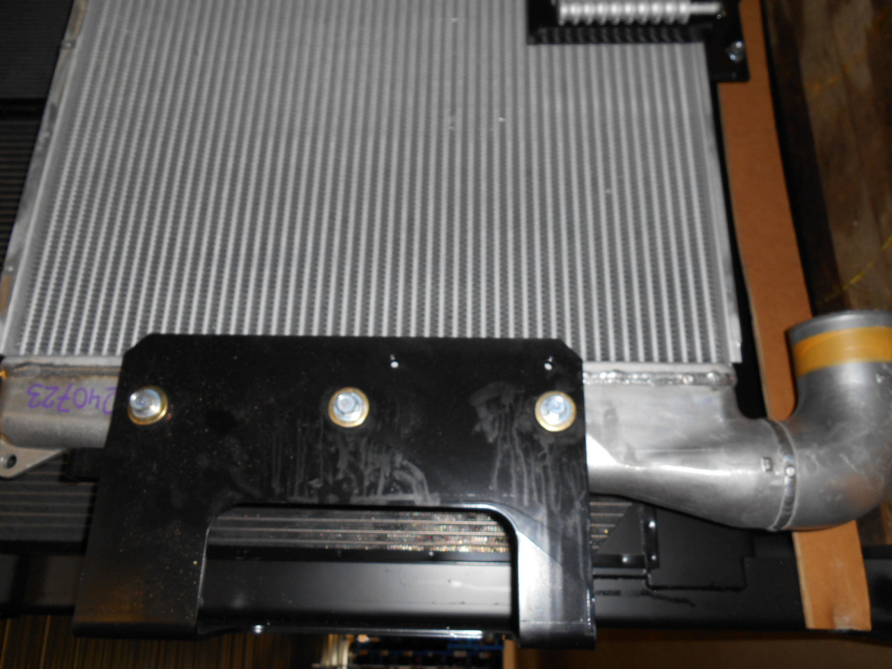 T.Rad 1456-126-1000-A - - Intercooler pour Engins de chantier: photos 2 T.Rad 1456-126-1000-A - - Intercooler pour Engins de chantier: photos 2