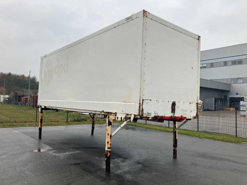 Krone Wechselbrücke Koffer - Carrosserie fourgon: photos 2 Krone Wechselbrücke Koffer - Carrosserie fourgon: photos 2