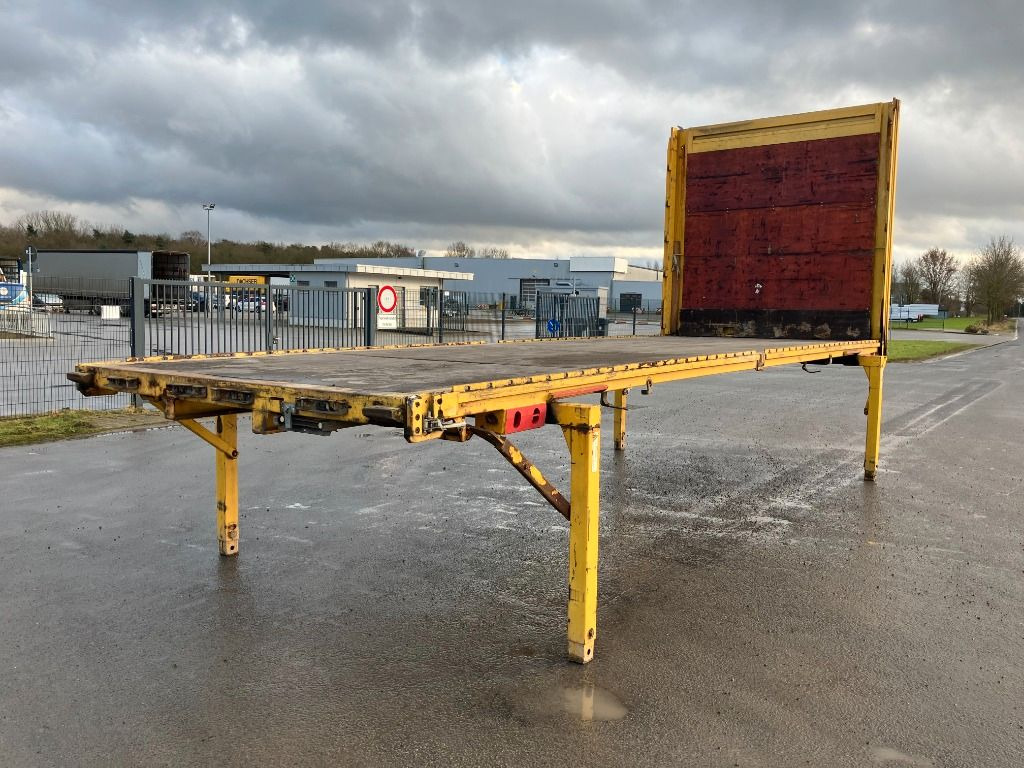 Krone Wechselbrücke Pritsche - Carrosserie plateau: photos 2 Krone Wechselbrücke Pritsche - Carrosserie plateau: photos 2