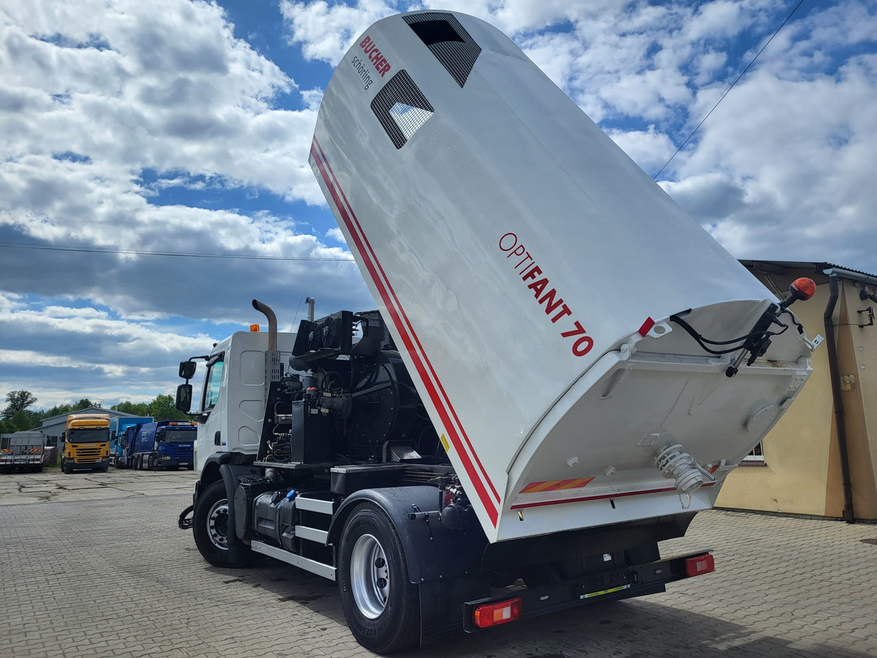 Volvo FE 320 two engines - Balayeuse de voirie: photos 2 Volvo FE 320 two engines - Balayeuse de voirie: photos 2