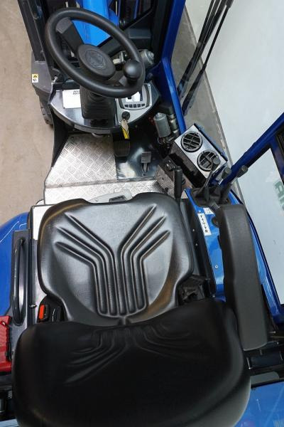 Combilift AISLE MASTER 20S - Chariot élévateur électrique: photos 3 Combilift AISLE MASTER 20S - Chariot élévateur électrique: photos 3