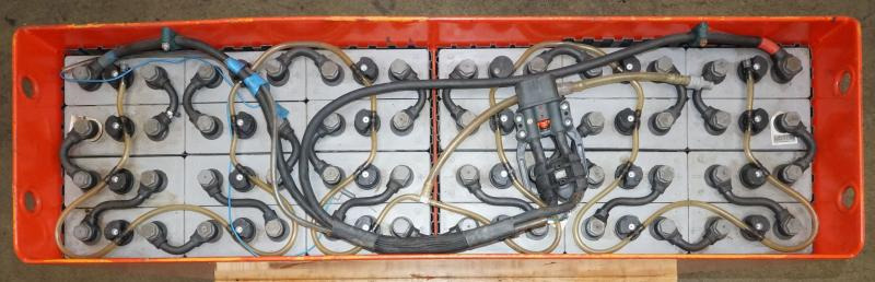 GNB 48 Volt 4 PzS 560 Ah - Accumulateur: photos 3 GNB 48 Volt 4 PzS 560 Ah - Accumulateur: photos 3
