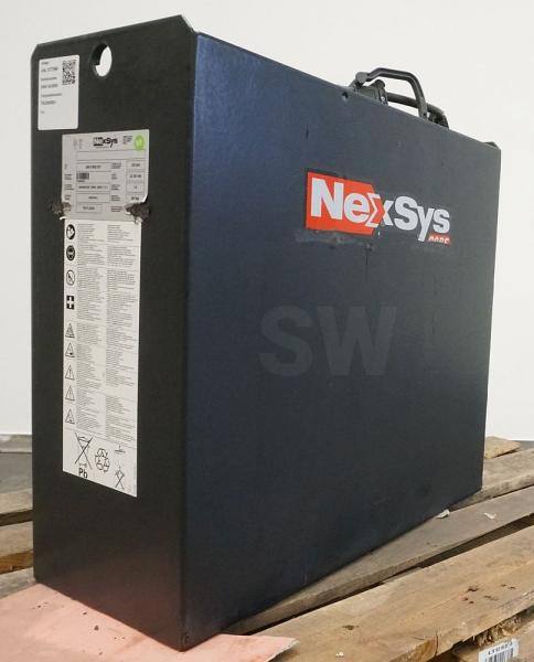 HAWKER 24 Volt 3 NXS 351 Ah - Accumulateur: photos 1 HAWKER 24 Volt 3 NXS 351 Ah - Accumulateur: photos 1