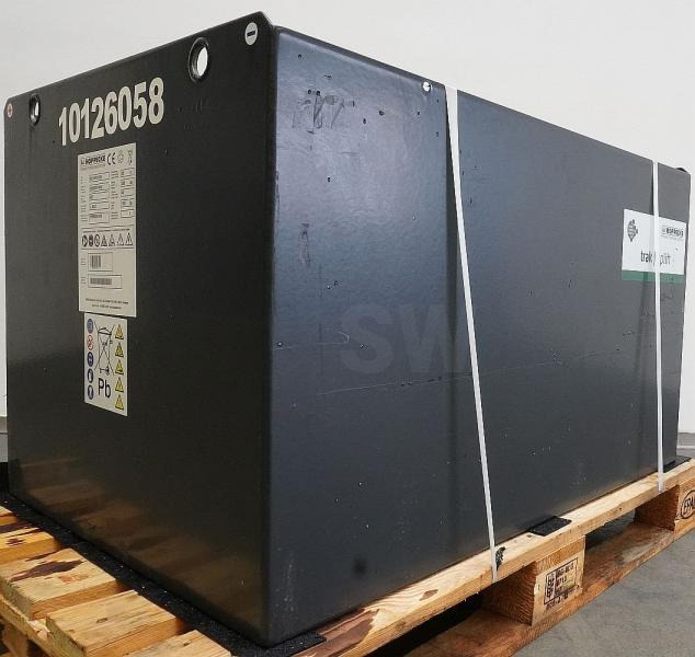 HOPPECKE 80 Volt 4 PzS 500 Ah - Accumulateur: photos 1 HOPPECKE 80 Volt 4 PzS 500 Ah - Accumulateur: photos 1