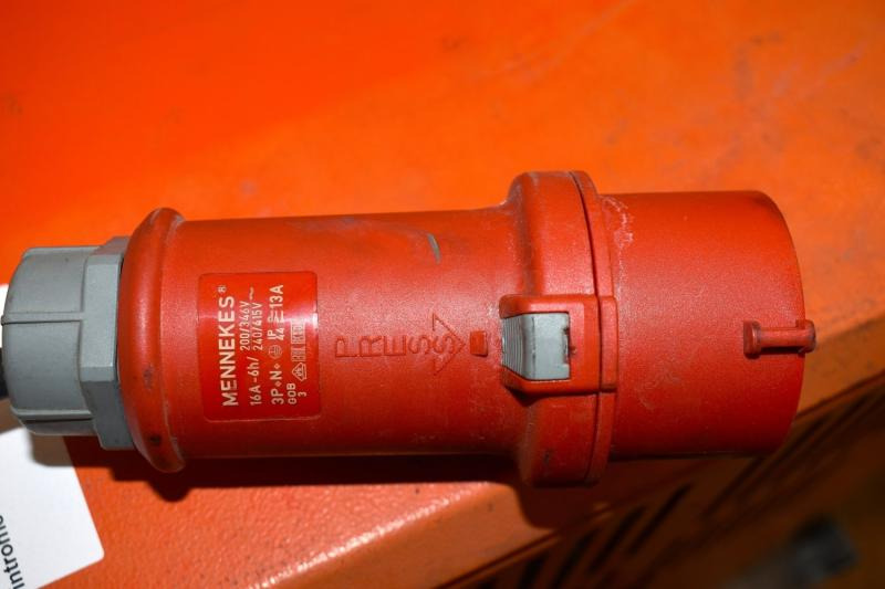 INDUSTRIE AUTOMATION intronic B puls D 48V/90A - Accumulateur: photos 4 INDUSTRIE AUTOMATION intronic B puls D 48V/90A - Accumulateur: photos 4