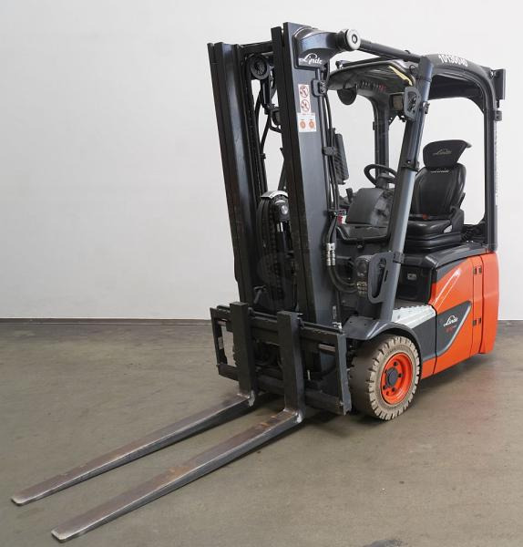 Linde E 12 EVO 386-02 - Chariot élévateur électrique: photos 1 Linde E 12 EVO 386-02 - Chariot élévateur électrique: photos 1