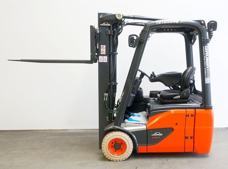Linde E 16 C EVO 386-02 - Chariot élévateur électrique: photos 5 Linde E 16 C EVO 386-02 - Chariot élévateur électrique: photos 5