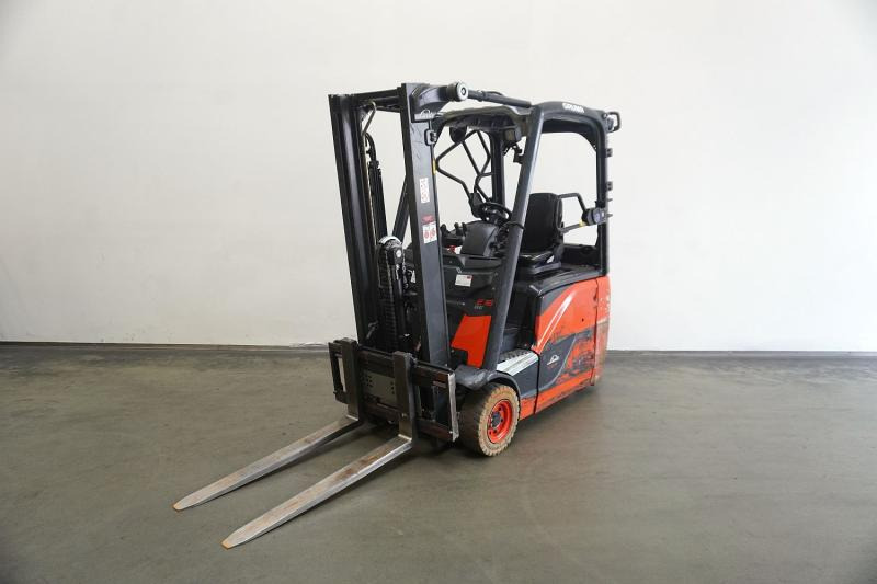 Linde E 16 H EVO 386-02 - Chariot élévateur électrique: photos 1 Linde E 16 H EVO 386-02 - Chariot élévateur électrique: photos 1