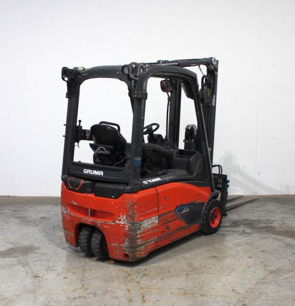 Linde E 16 ION EVO 386-02 - Chariot élévateur électrique: photos 2 Linde E 16 ION EVO 386-02 - Chariot élévateur électrique: photos 2