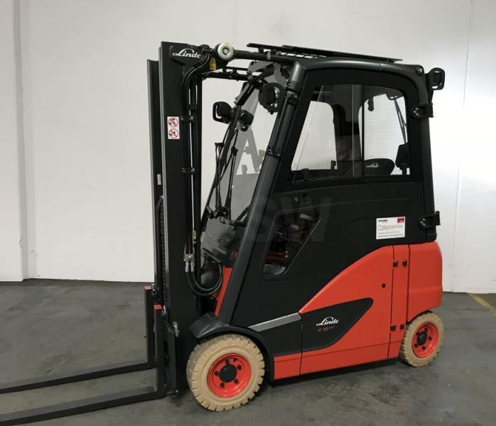 Linde E 16 PH EVO 386-02 - Chariot élévateur électrique: photos 1 Linde E 16 PH EVO 386-02 - Chariot élévateur électrique: photos 1