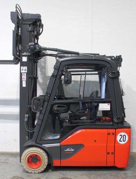 Linde E 20 L EVO 386-02 - Chariot élévateur électrique: photos 4 Linde E 20 L EVO 386-02 - Chariot élévateur électrique: photos 4