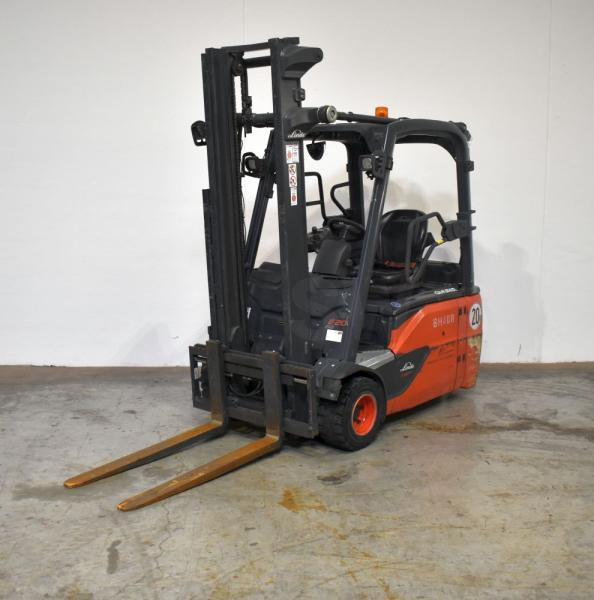 Linde E 20 L EVO 386-02 - Chariot élévateur électrique: photos 1 Linde E 20 L EVO 386-02 - Chariot élévateur électrique: photos 1