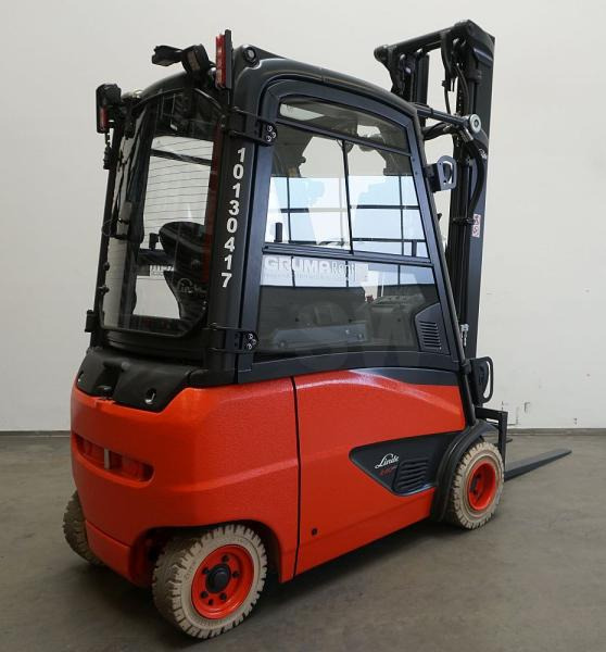 Linde E 20 PH EVO 386-02 - Chariot élévateur électrique: photos 2 Linde E 20 PH EVO 386-02 - Chariot élévateur électrique: photos 2