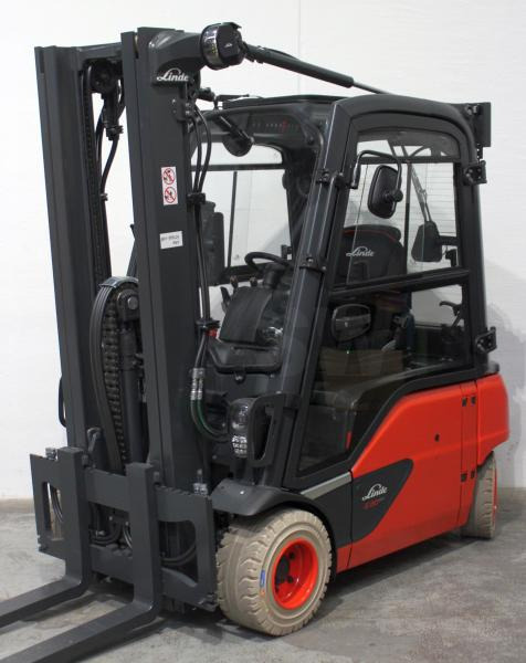 Linde E 20 PL EVO 386-02 - Chariot élévateur électrique: photos 1 Linde E 20 PL EVO 386-02 - Chariot élévateur électrique: photos 1
