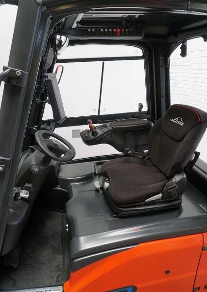 Linde E 20 PL EVO ION 386-02 - Chariot élévateur électrique: photos 3 Linde E 20 PL EVO ION 386-02 - Chariot élévateur électrique: photos 3