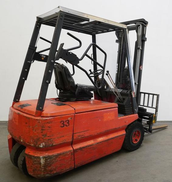 Linde E 25 Z 325 - Chariot élévateur électrique: photos 2 Linde E 25 Z 325 - Chariot élévateur électrique: photos 2