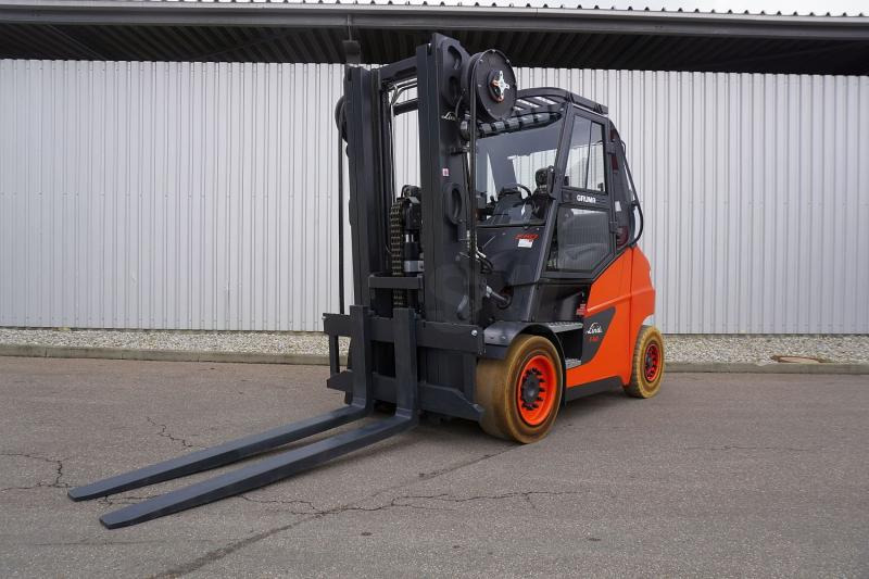 Linde E 60 1279 - Chariot élévateur électrique: photos 1 Linde E 60 1279 - Chariot élévateur électrique: photos 1