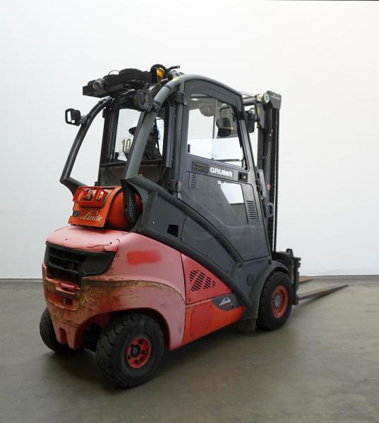 Linde H 35 T EVO 393-02 - Chariot élévateur à gaz: photos 2 Linde H 35 T EVO 393-02 - Chariot élévateur à gaz: photos 2