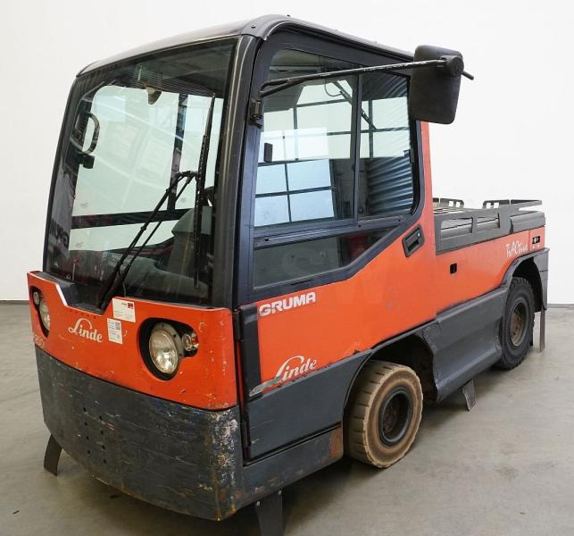 Linde P 250 127 - Chariot tracteur: photos 1 Linde P 250 127 - Chariot tracteur: photos 1