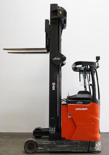Linde R 16 HD 1120 - Chariot à mât rétractable: photos 4 Linde R 16 HD 1120 - Chariot à mât rétractable: photos 4