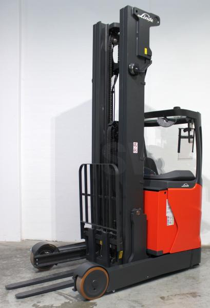 Linde R 20 HD 1120 - Chariot à mât rétractable: photos 2 Linde R 20 HD 1120 - Chariot à mât rétractable: photos 2