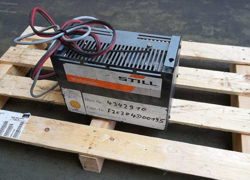 STILL ecotron XM 24V 35A - Accumulateur: photos 3 STILL ecotron XM 24V 35A - Accumulateur: photos 3