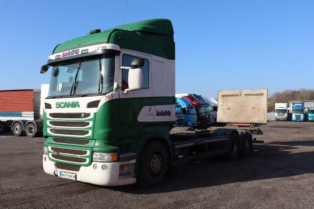 Scania R400LB6X2*4MNB serie 3809 - Camion porte-conteneur/ Caisse mobile: photos 1 Scania R400LB6X2*4MNB serie 3809 - Camion porte-conteneur/ Caisse mobile: photos 1