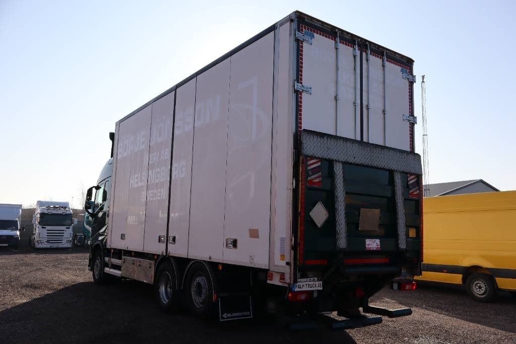 Volvo FH 6*2 serie 2196 - Camion frigorifique: photos 3 Volvo FH 6*2 serie 2196 - Camion frigorifique: photos 3