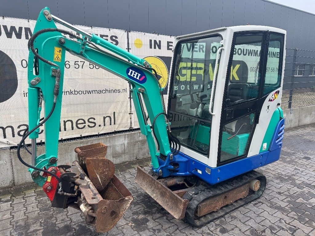 IHI 16 N - Mini pelle: photos 3 IHI 16 N - Mini pelle: photos 3