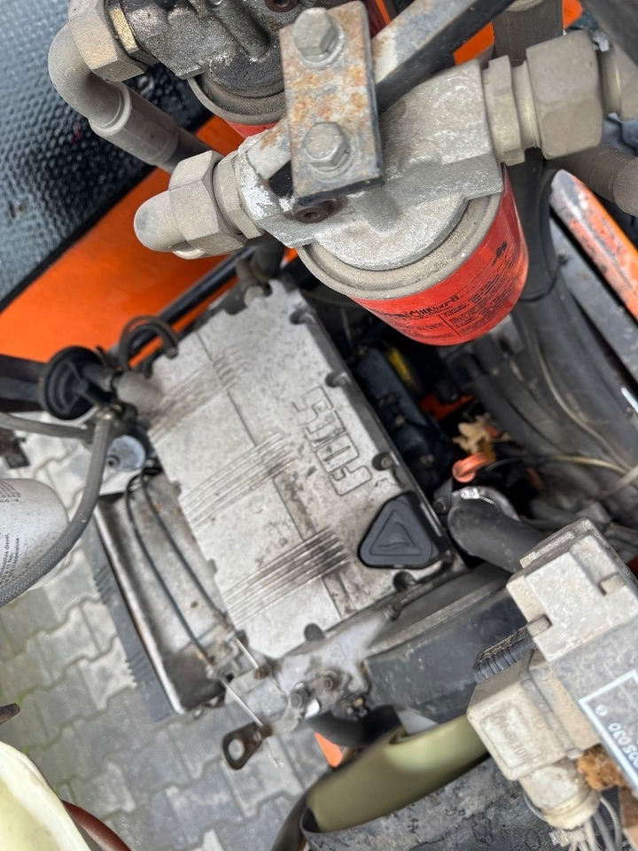 Optimas H66 - Travaux routiers: photos 3 Optimas H66 - Travaux routiers: photos 3