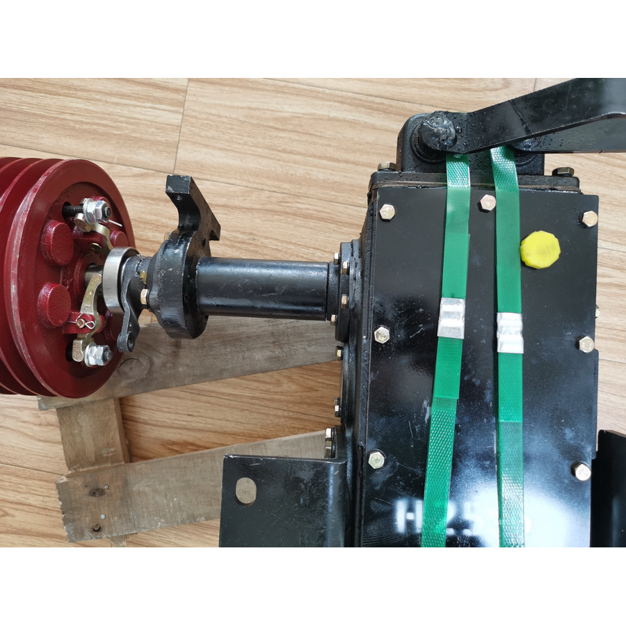 Qingdao Promising Gearbox Assembly for AGT KRW23 Mini Wheel Loader - Boîte de vitesse pour Chargeuse sur pneus: photos 2 Qingdao Promising Gearbox Assembly for AGT KRW23 Mini Wheel Loader - Boîte de vitesse pour Chargeuse sur pneus: photos 2