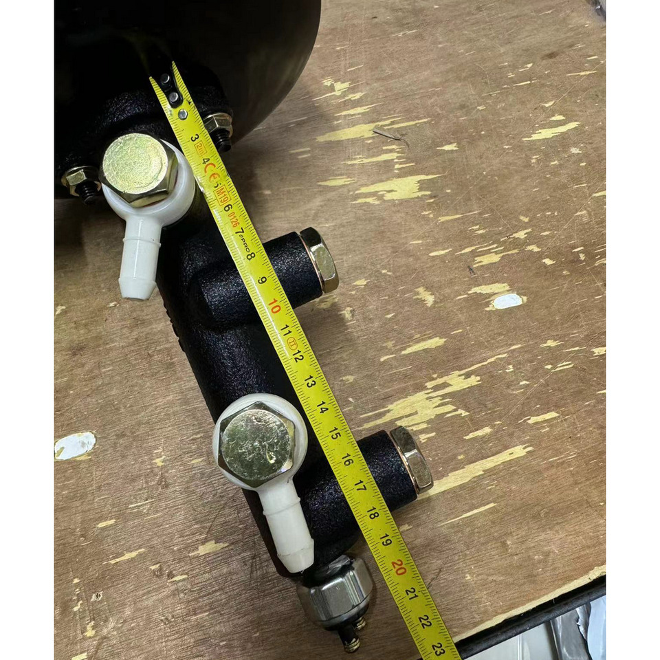 Qingdao Promising Vacuum brake booster brake master cylinder assembly for China Loader - Cylindre de frein pour Chargeuse sur pneus: photos 4 Qingdao Promising Vacuum brake booster brake master cylinder assembly for China Loader - Cylindre de frein pour Chargeuse sur pneus: photos 4