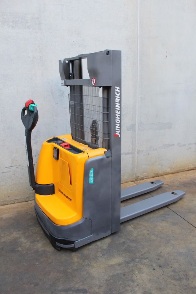 Jungheinrich EJC 110 250 ZZ - Gerbeur: photos 3 Jungheinrich EJC 110 250 ZZ - Gerbeur: photos 3