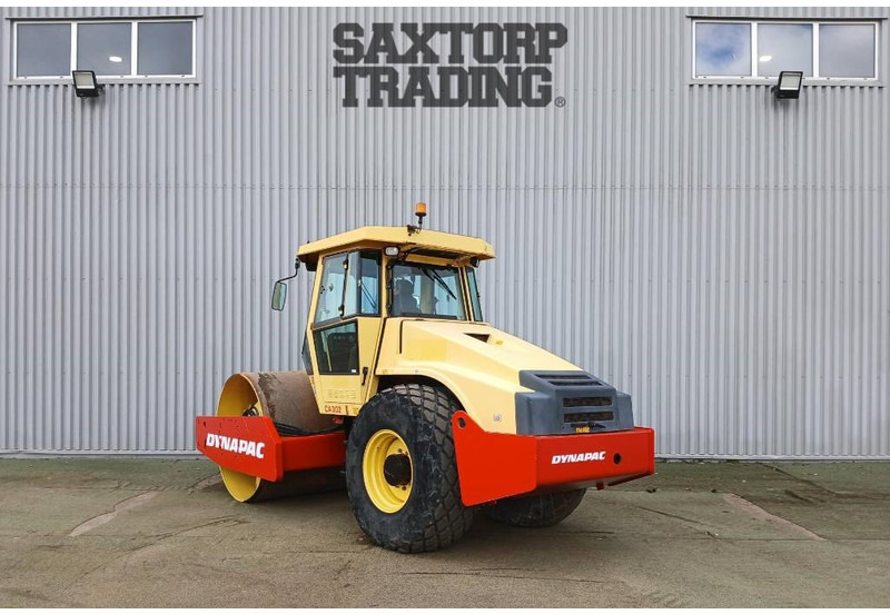 Dynapac CA302 D, Vält - Compacteur: photos 3 Dynapac CA302 D, Vält - Compacteur: photos 3