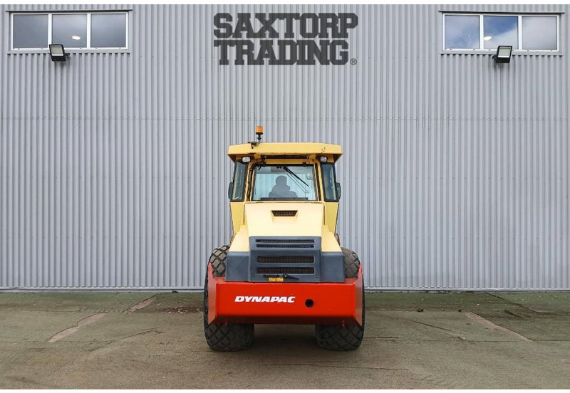 Dynapac CA302 D, Vält - Compacteur: photos 4 Dynapac CA302 D, Vält - Compacteur: photos 4