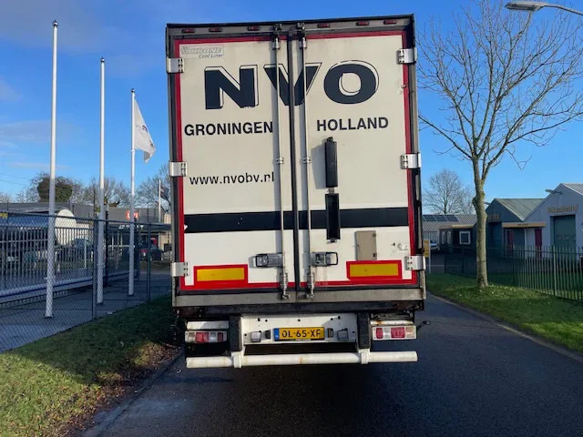 Krone Frigo Double stock carrier vector dubbele verdamper H=270 W=250 cm - Semi-remorque isothermique: photos 5 Krone Frigo Double stock carrier vector dubbele verdamper H=270 W=250 cm - Semi-remorque isothermique: photos 5