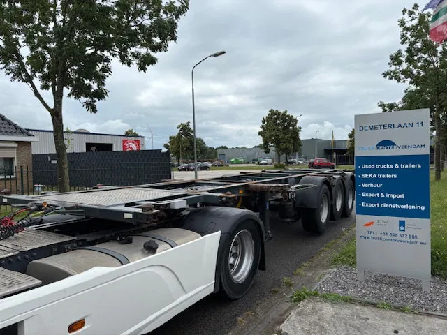 Pacton Containerchassis 20/30ft 2 lift axles ADR TuV 09-2025 - Semi-remorque porte-conteneur/ Caisse mobile: photos 1 Pacton Containerchassis 20/30ft 2 lift axles ADR TuV 09-2025 - Semi-remorque porte-conteneur/ Caisse mobile: photos 1