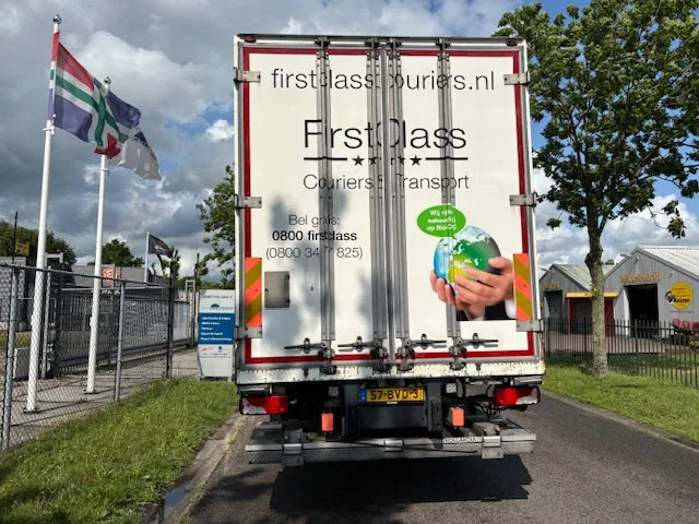 Scania P280 Closed box taillift 2000 kg Fuel CNG - Camion fourgon: photos 5 Scania P280 Closed box taillift 2000 kg Fuel CNG - Camion fourgon: photos 5