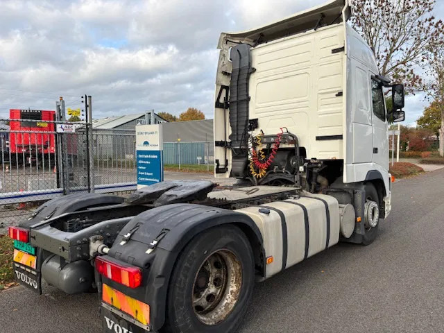 Volvo FH 12 420 4x2T Globetrotter 720.000km!! Analog tacho MOT 06-2026 - Tracteur routier: photos 5 Volvo FH 12 420 4x2T Globetrotter 720.000km!! Analog tacho MOT 06-2026 - Tracteur routier: photos 5