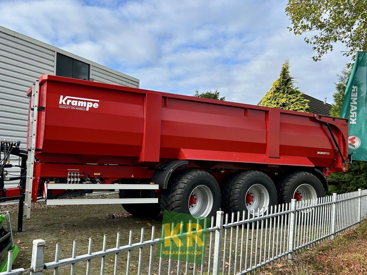 BIG BODY 900 Krampe - Benne agricole: photos 1 BIG BODY 900 Krampe - Benne agricole: photos 1