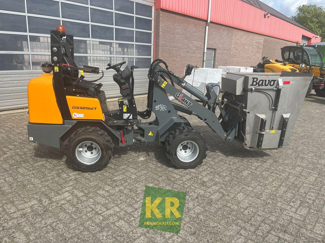 Giant D332 - Valet de ferme: photos 4 Giant D332 - Valet de ferme: photos 4