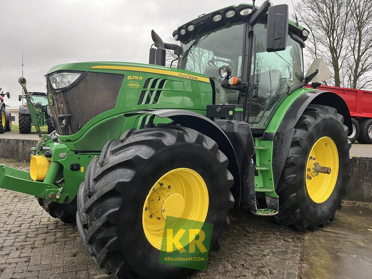 John Deere 6215R - Tracteur agricole: photos 1 John Deere 6215R - Tracteur agricole: photos 1